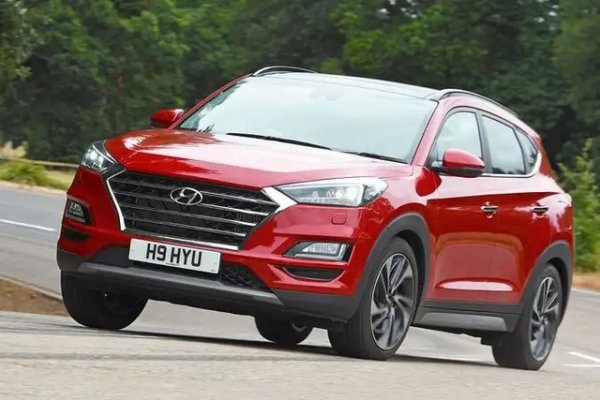 Въпреки че 39% от автомобилите в проучването са имали проблеми, повече от половината (52%) са били отстранени безплатно от Hyundai и неговите дилъри. Основните причини за безпокойство са проблеми в електрическата система и скоростната кутия. 53% от собствениците са чакали повече от седмица, за да бъдат отремонтиран колите им.
Рейтинг на надеждност 73,0%